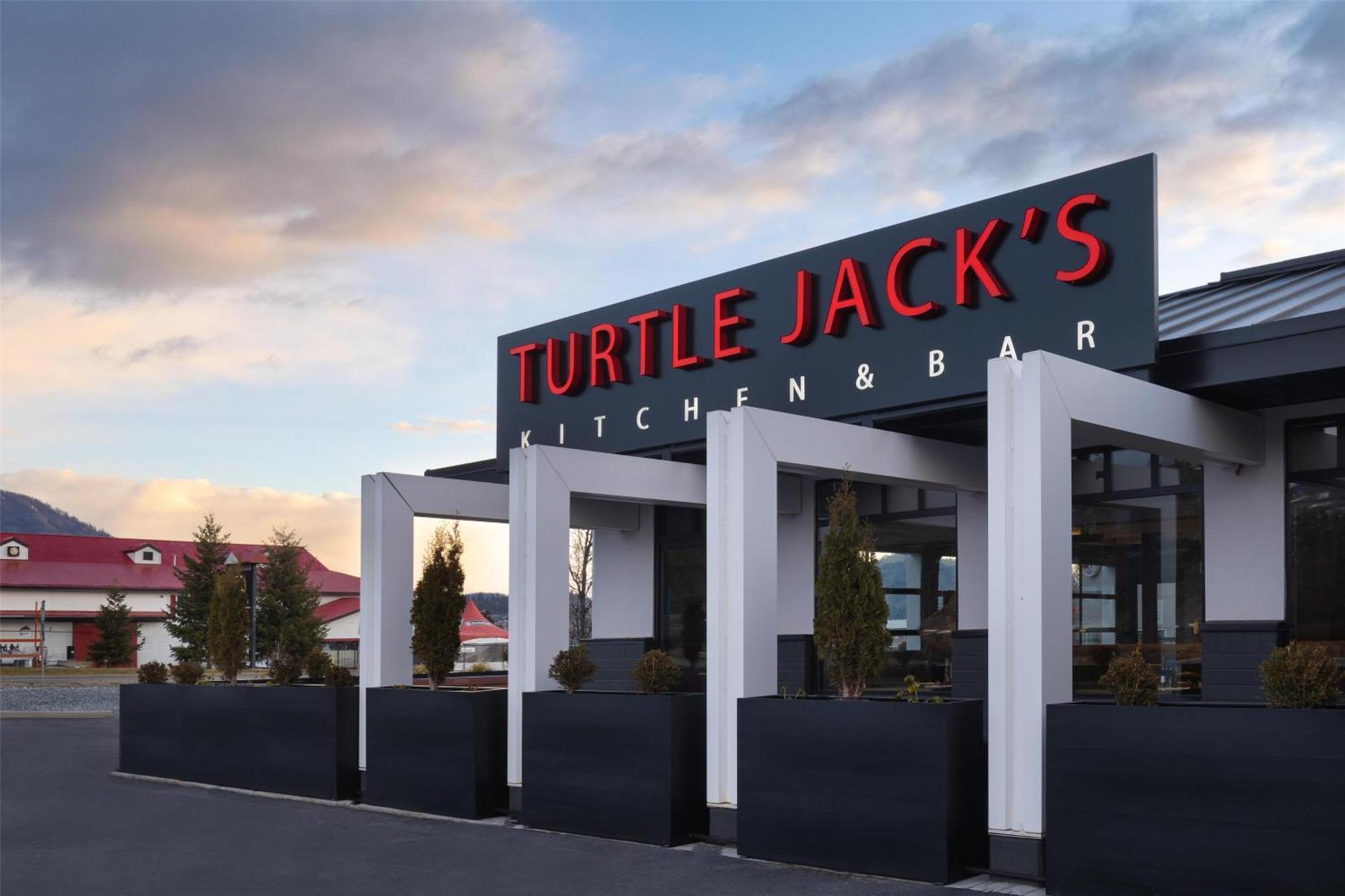 Holiday Inn West Kelowna Exterior foto