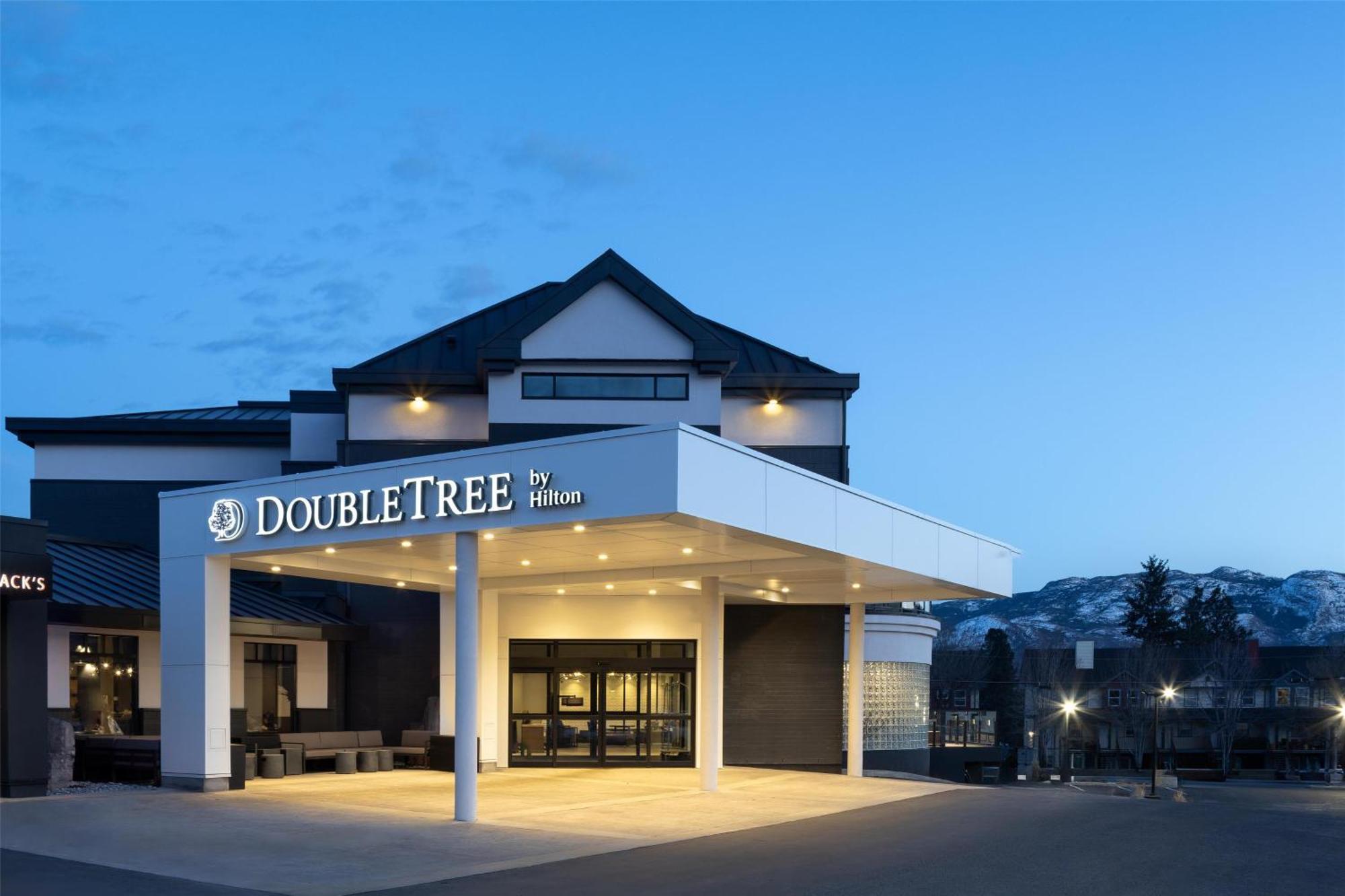 Holiday Inn West Kelowna Exterior foto