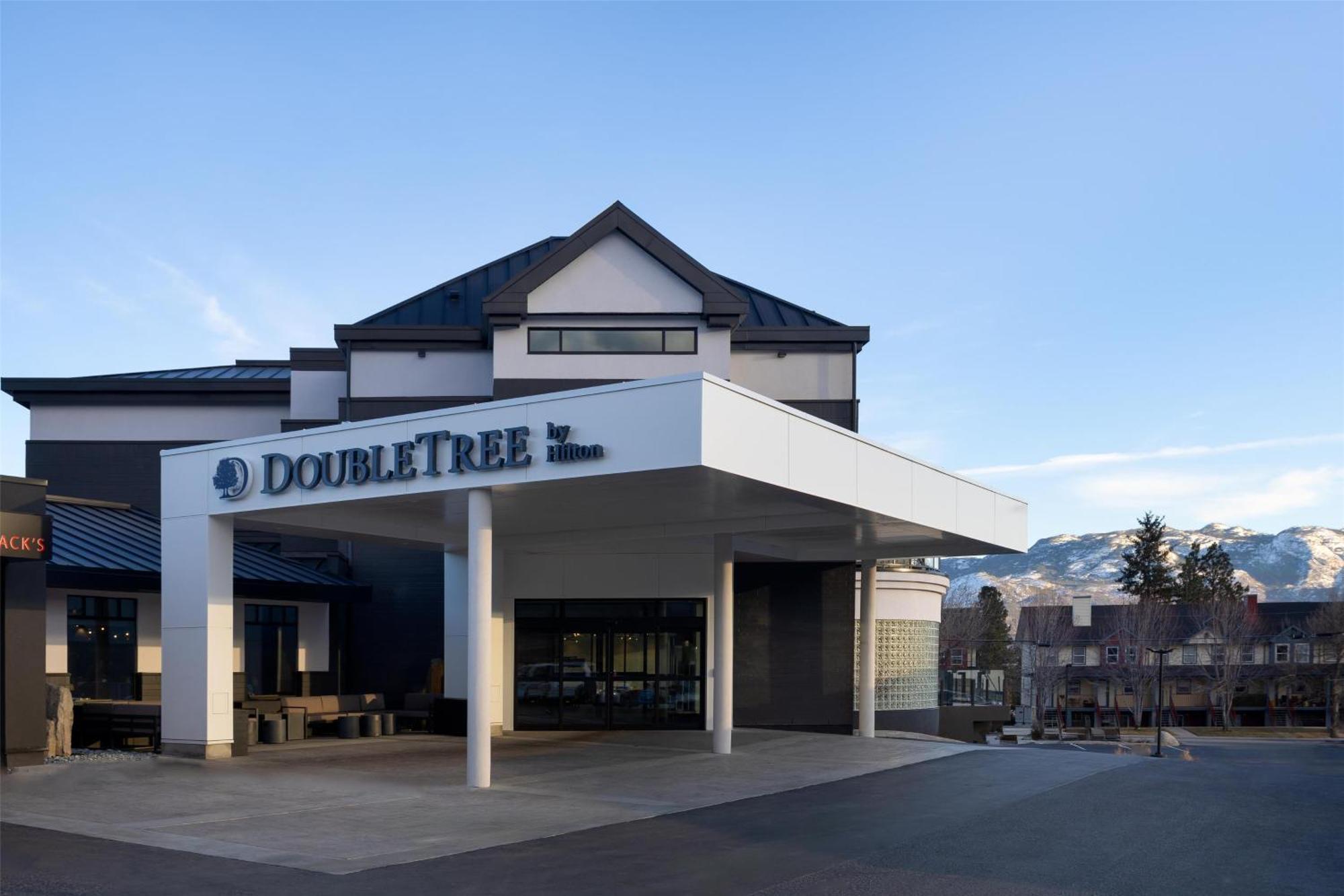 Holiday Inn West Kelowna Exterior foto