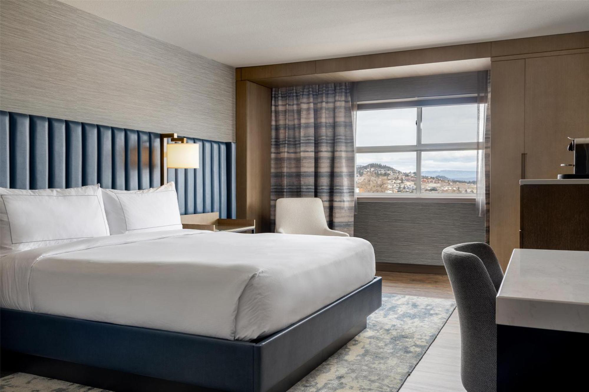 Holiday Inn West Kelowna Exterior foto