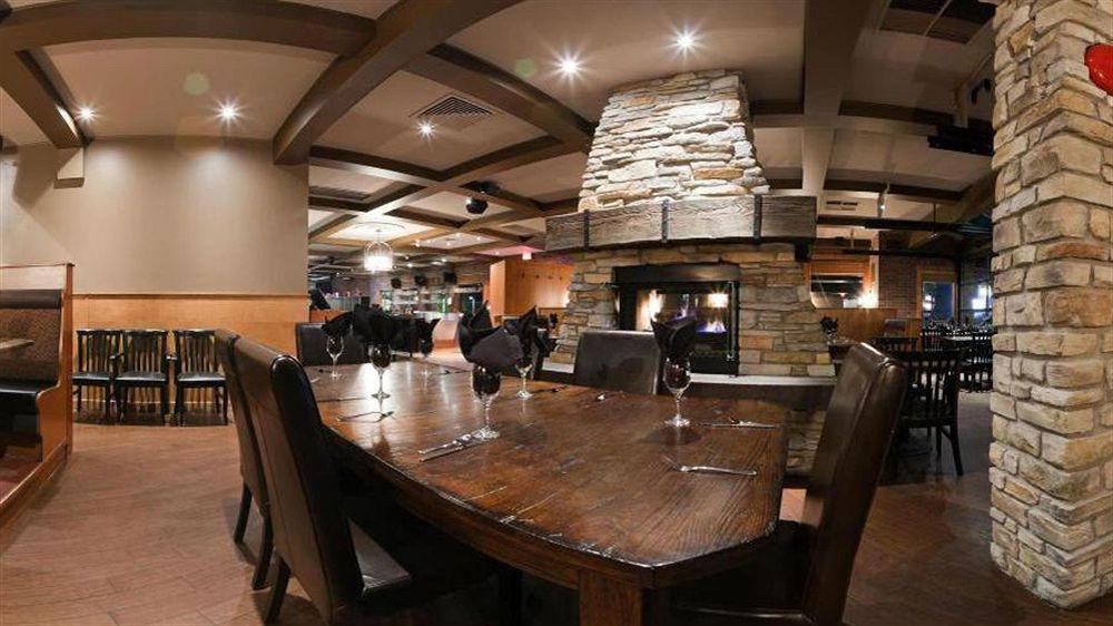 Holiday Inn West Kelowna Exterior foto